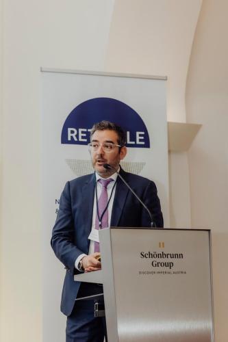 Retinale